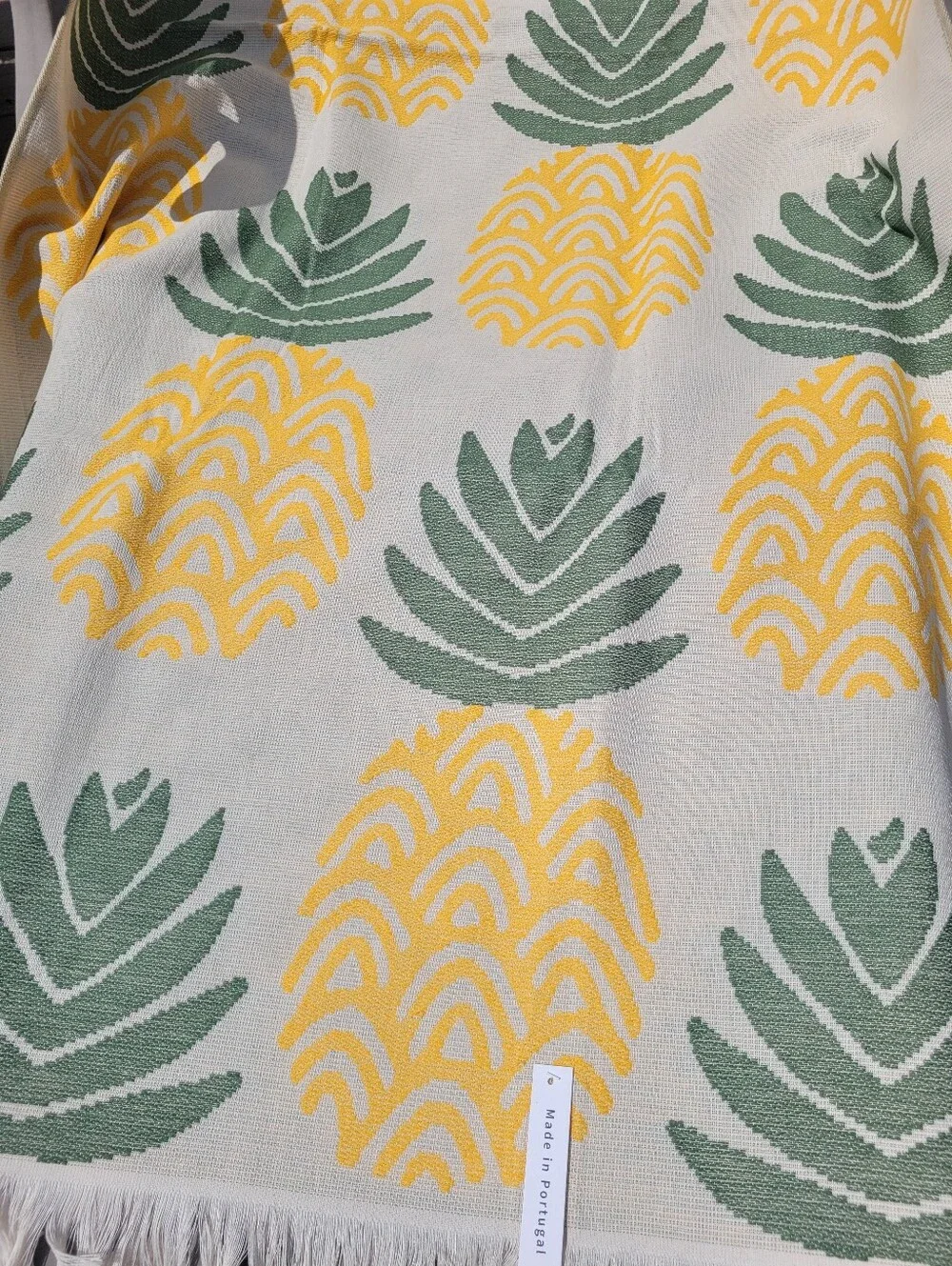 NEW Bianca Pineapple Print Fringed Beach Towel in Yellow & Green